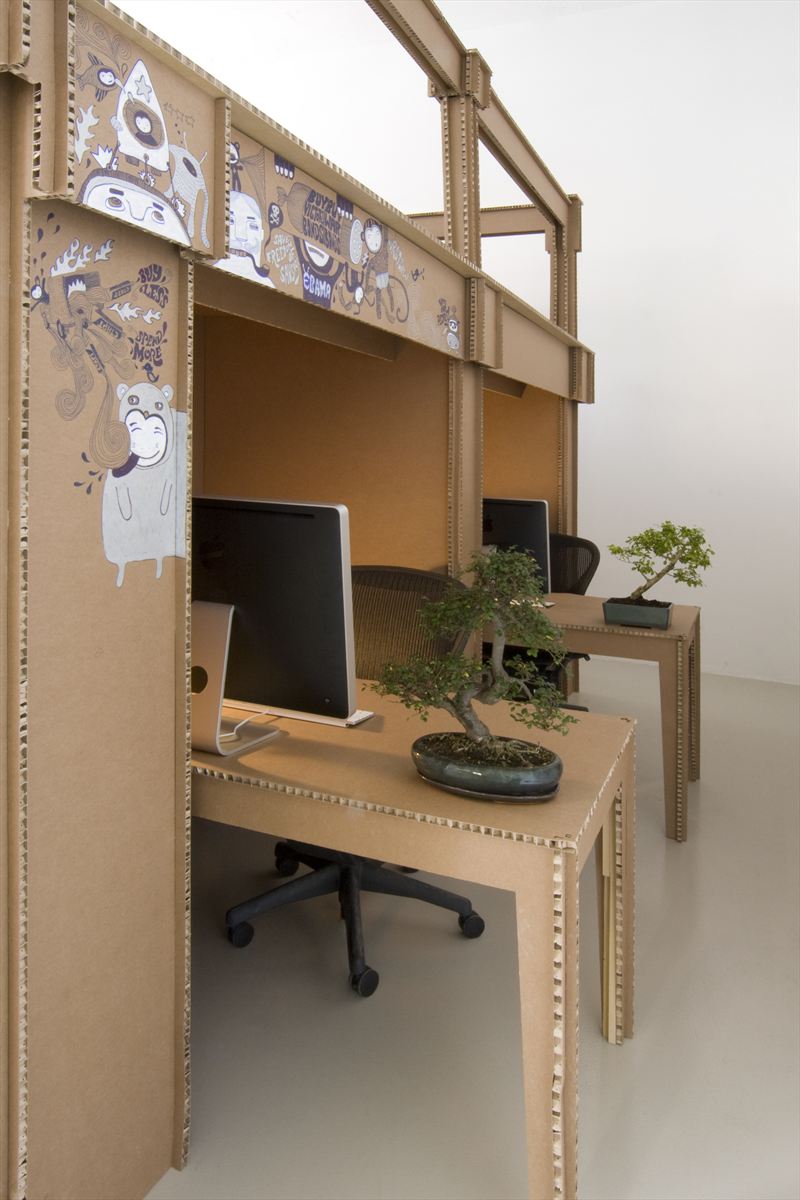 Cardboard-Office-Interior-oficina-carton-cardboardfurniture-blog