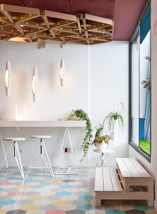 cardboard-techo-caton-espacio-home-office-pedro-feduchi-casa-decor-2015